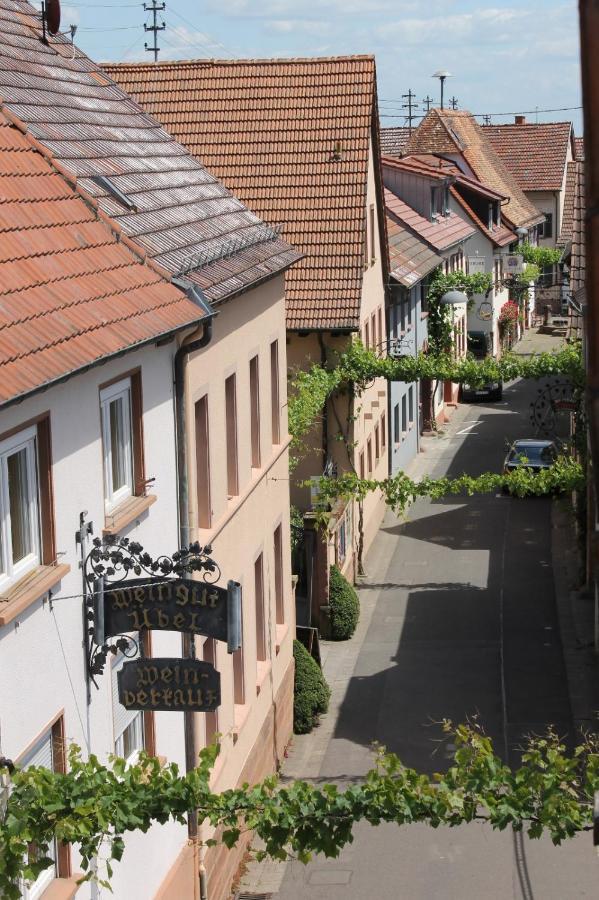 Feriengut Zum Trinkstorch Apartment Leinsweiler Exterior photo